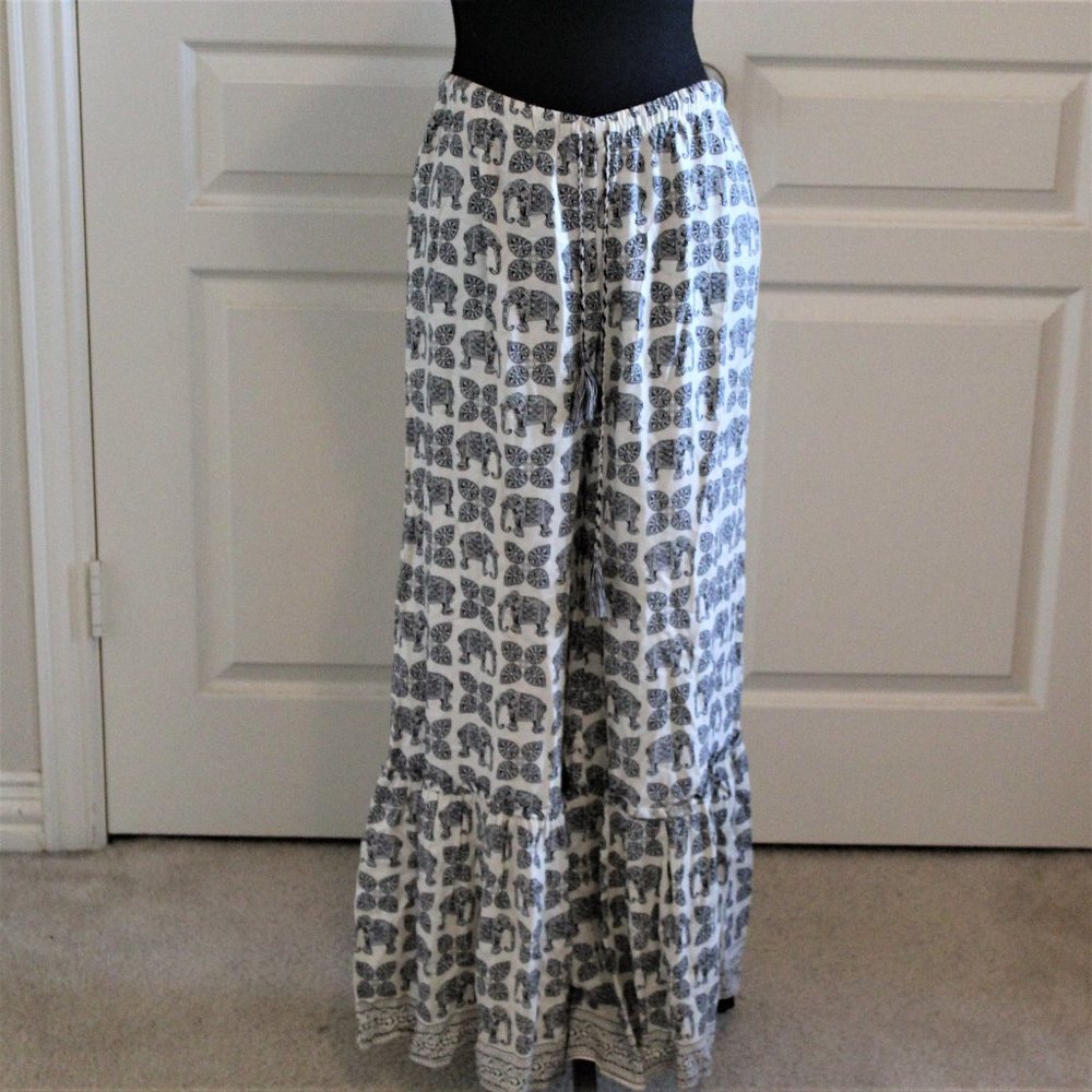 Chelsea & Violet Elephant Print Pants